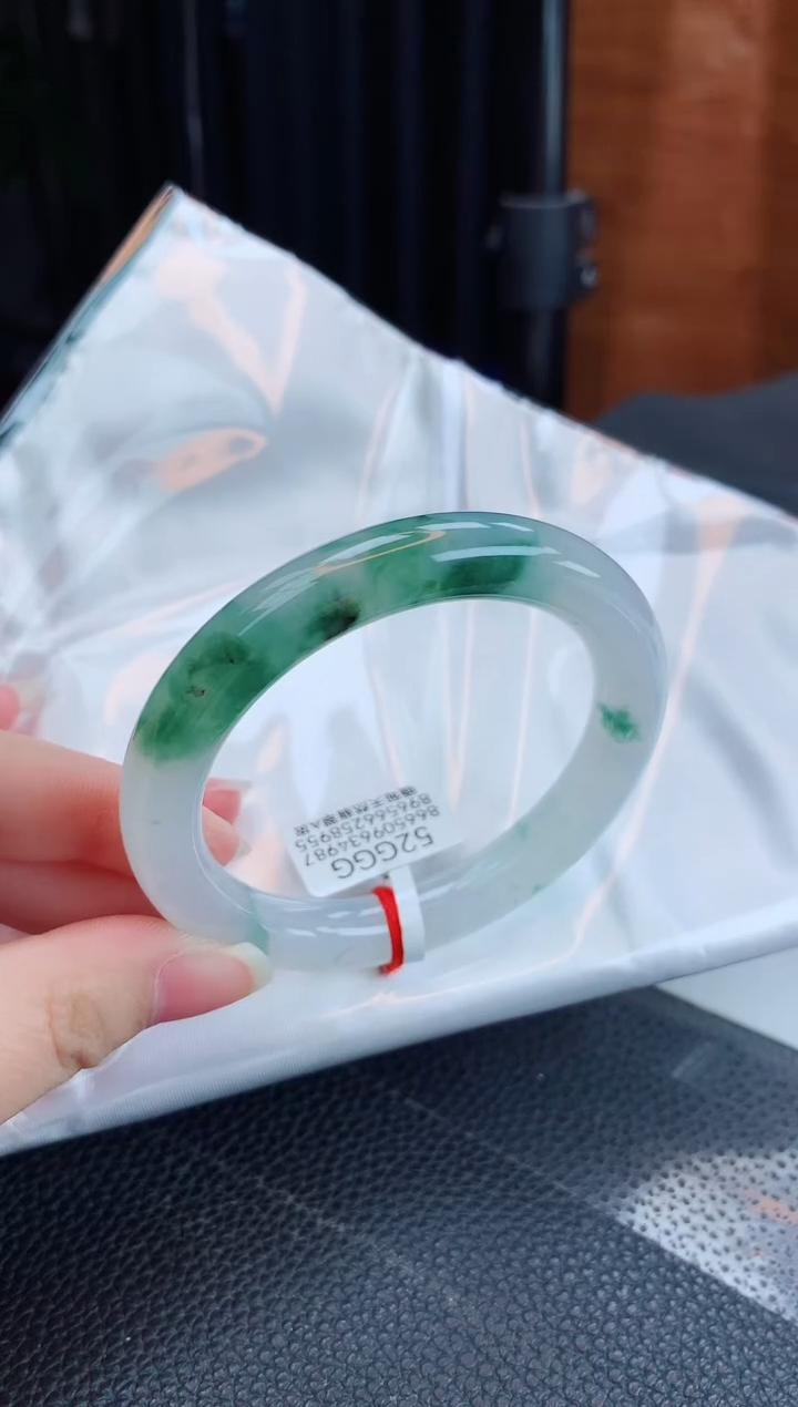 【闪购商品】翡翠手镯未镶嵌缅甸天然翡翠A货手镯