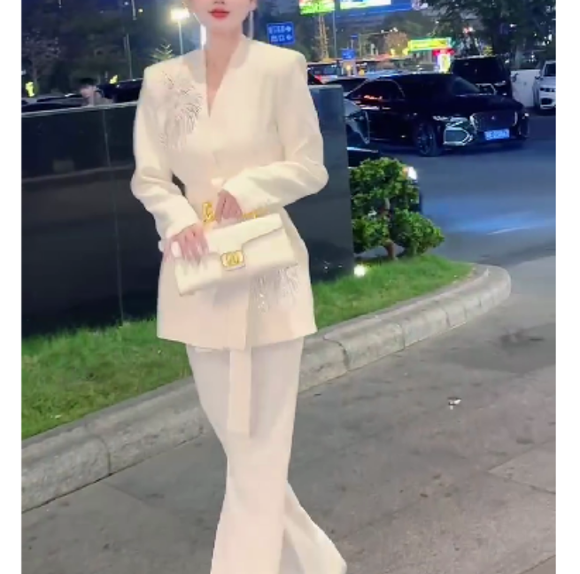 2025春季新款时尚女装网红气质修身百搭洋气套装两件套简约XC