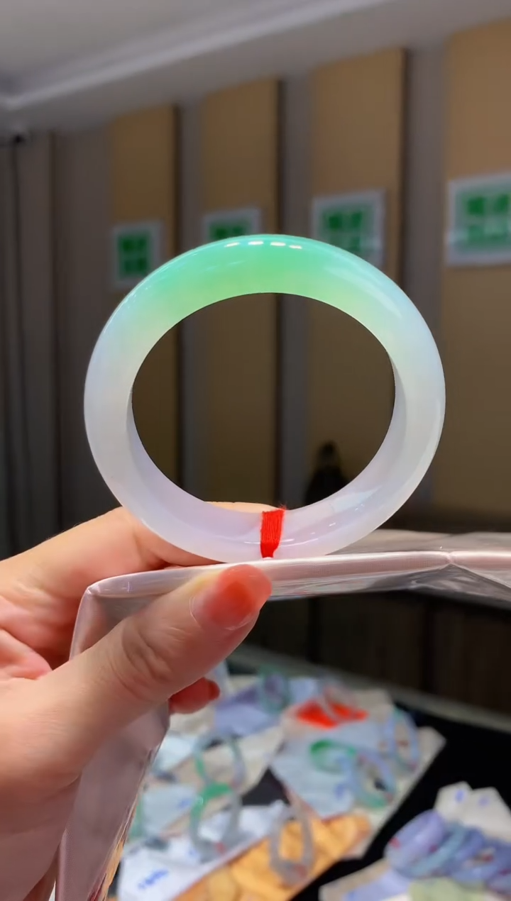 未镶嵌手镯翡翠-Q260 圈口54.2