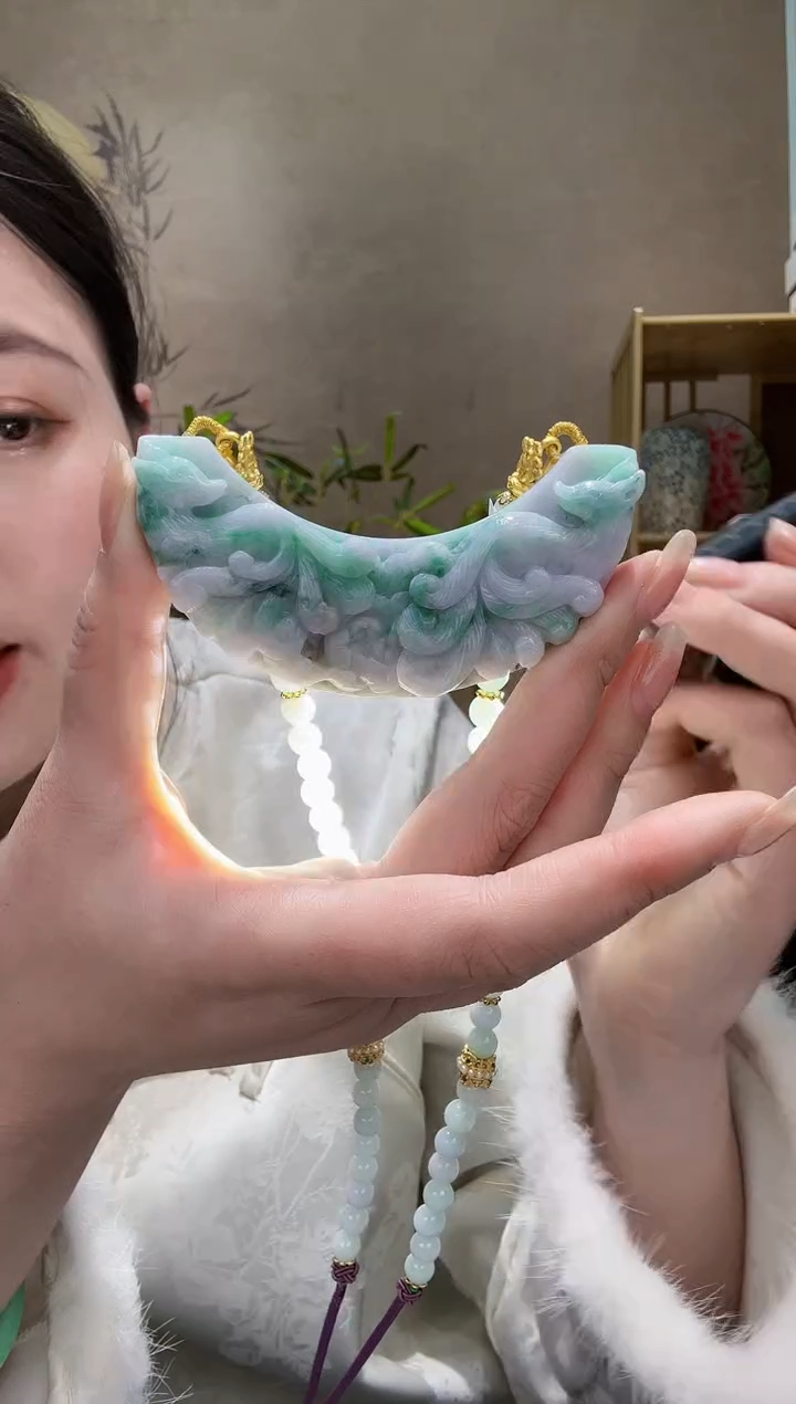 【闪购商品】翡翠颈饰未镶嵌吊坠