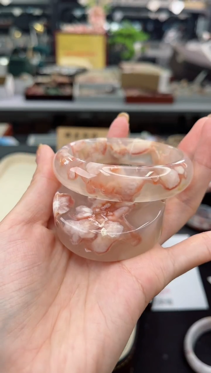 【闪购商品】石英质玉手镯未镶嵌56圈口（赠品镯心）6456209