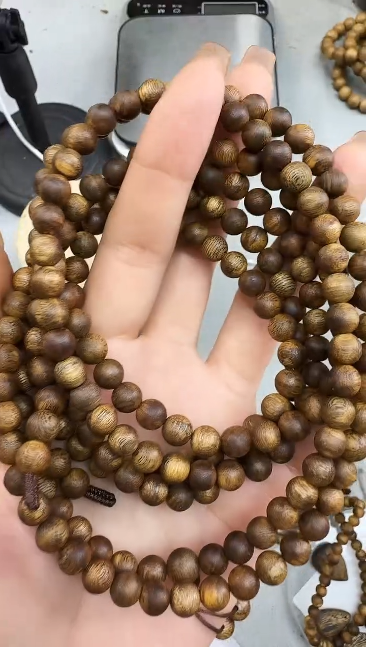 沉香手串0712老乌身圆珠多圈多样性发一