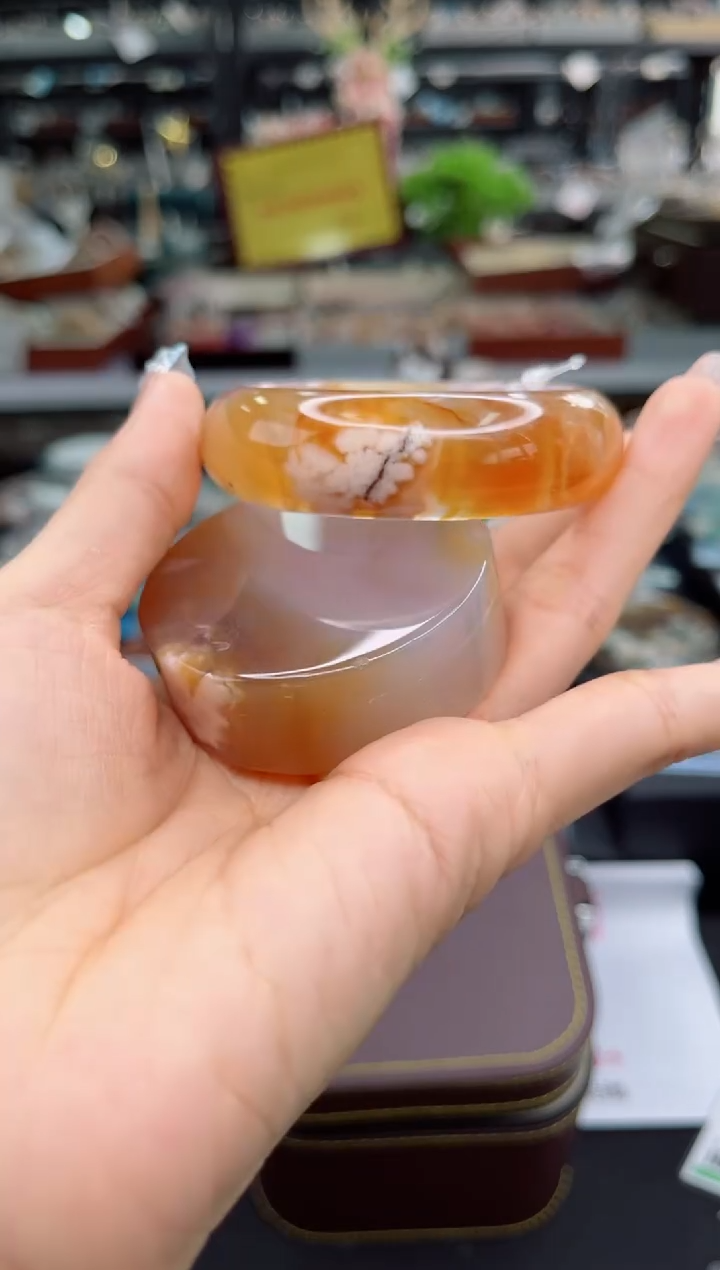 【闪购商品】石英质玉手镯未镶嵌54圈口（赠品镯心）6567141