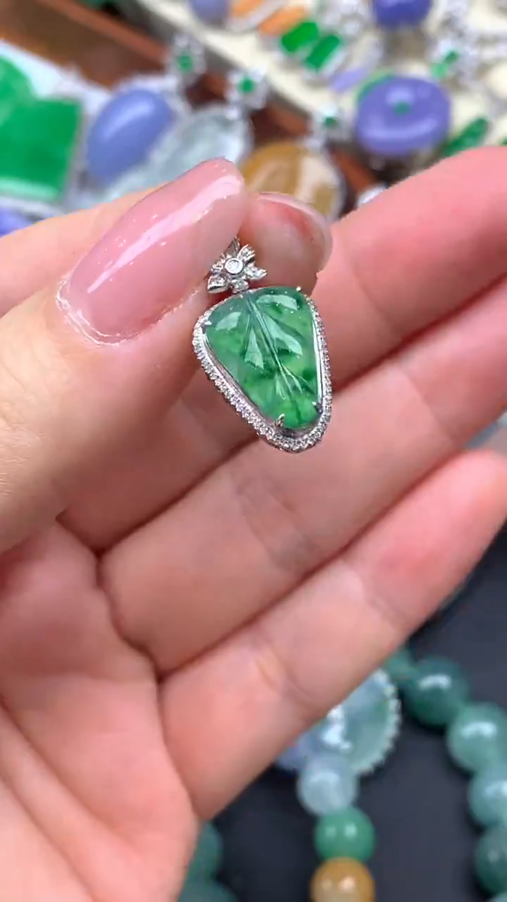 【闪购商品】翡翠颈饰18K金镶嵌156-天然翡翠