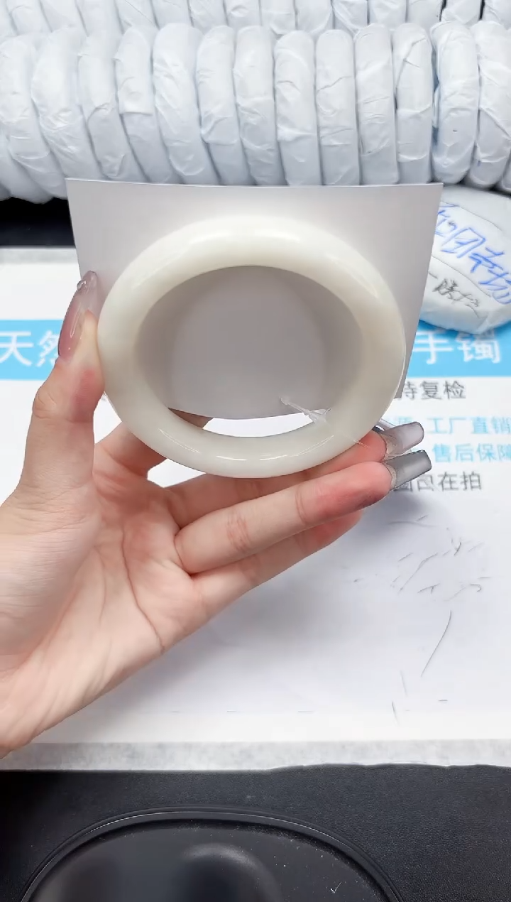 【闪购商品】和田玉手镯未镶嵌793-62.5
