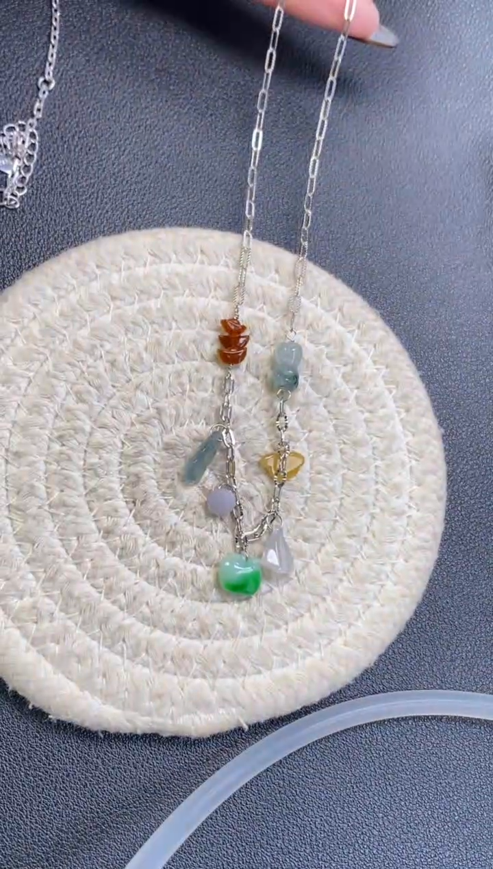 颈饰银S925镶嵌翡翠19471