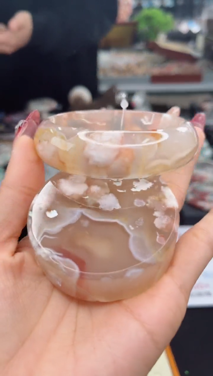 【闪购商品】石英质玉手镯未镶嵌59圈口（赠品镯心）3547620