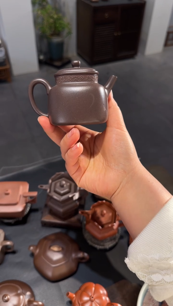 【闪购商品】紫砂茶壶四方言心