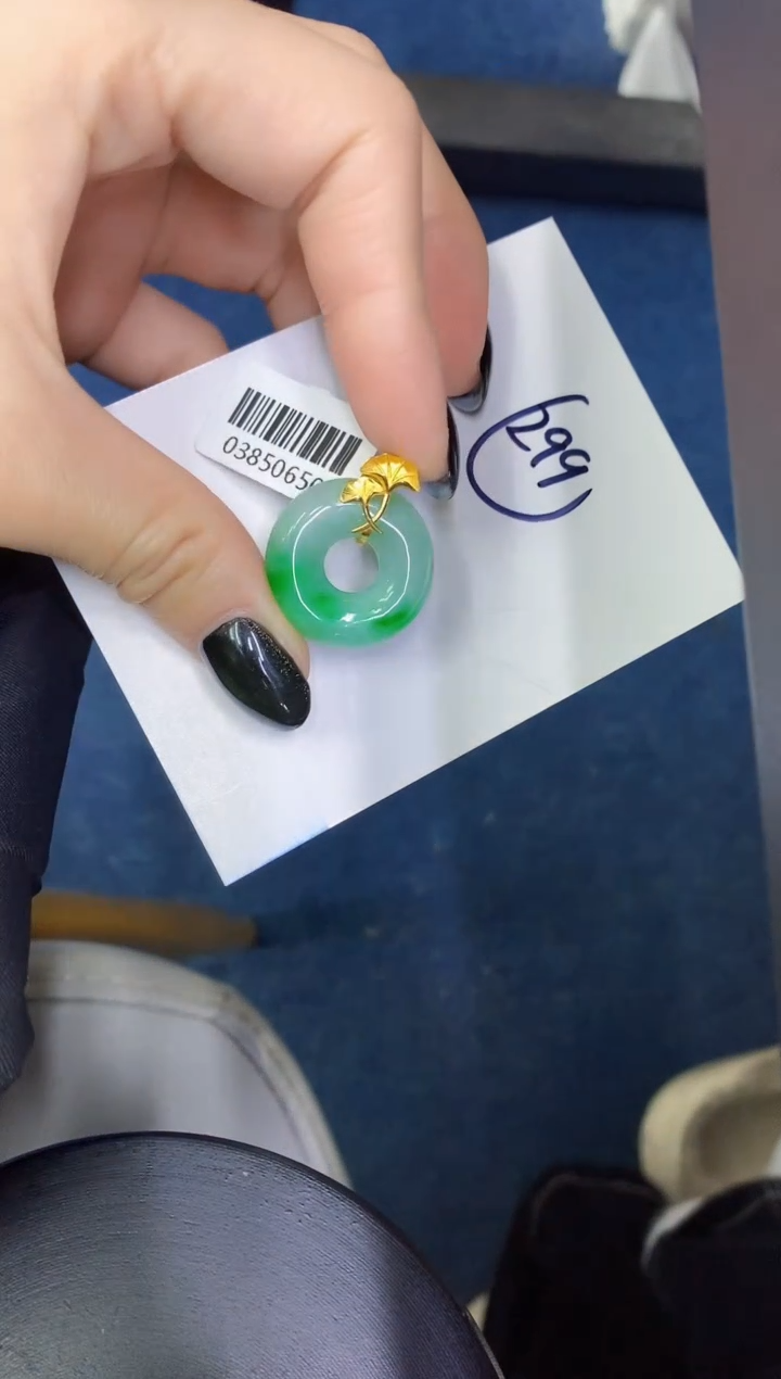 【闪购商品】翡翠颈饰18K金镶嵌0000000000