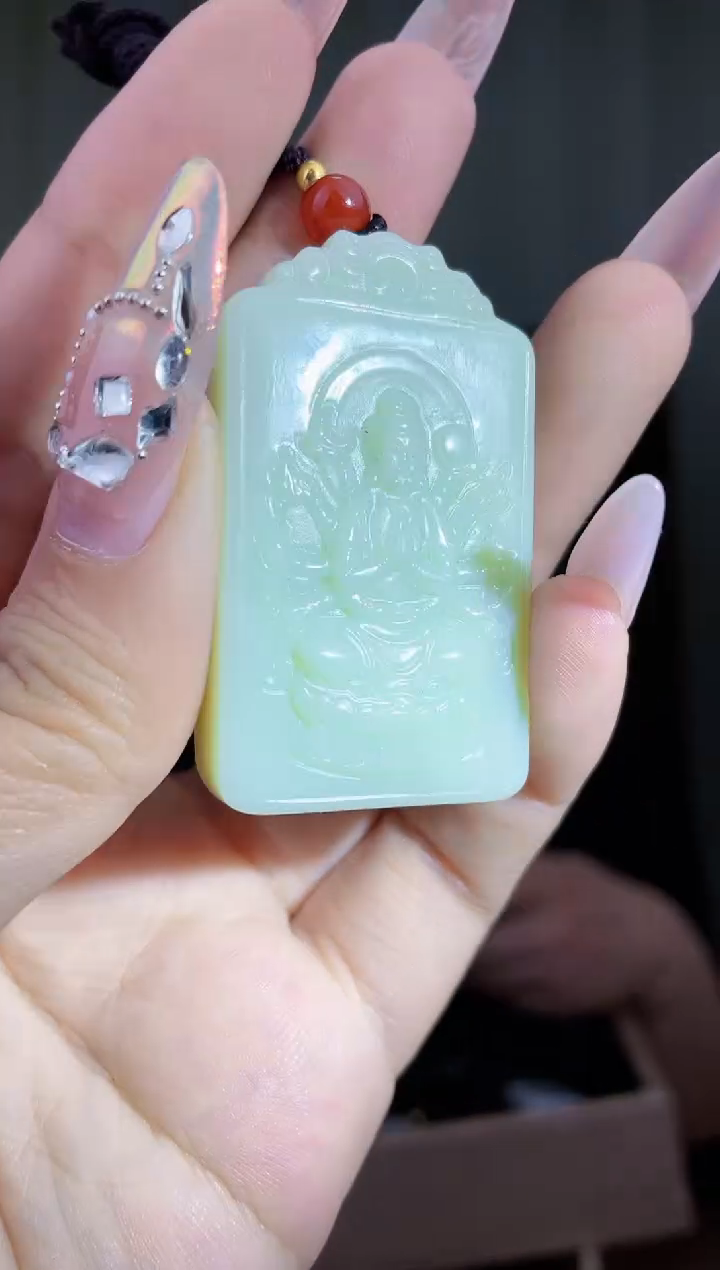 【闪购商品】和田玉挂件未镶嵌拍一发一，多样性发货！