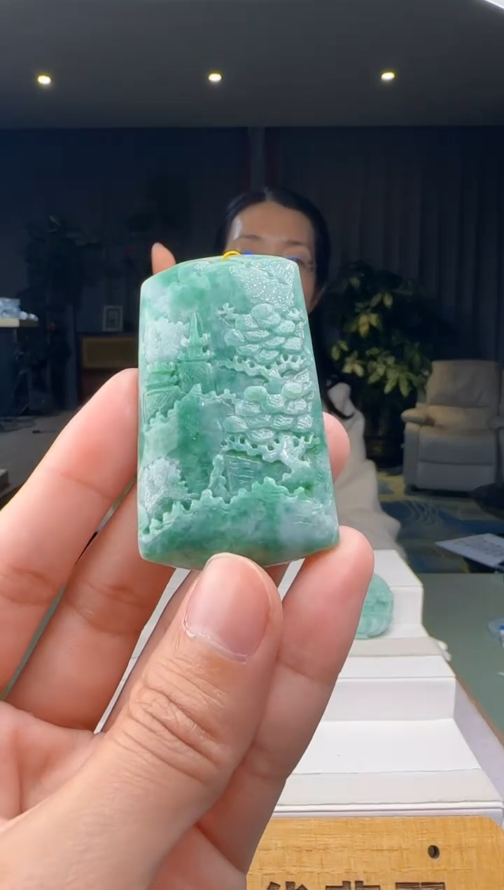 【闪购商品】翡翠吊坠(不含链)未镶嵌XM@@960Q3J12655