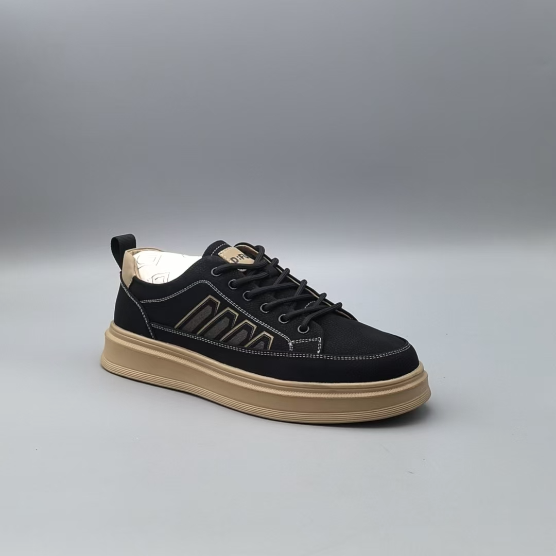 （孤品微瑕介意勿拍）新款轻质厚底系带男士皮鞋休闲鞋 674