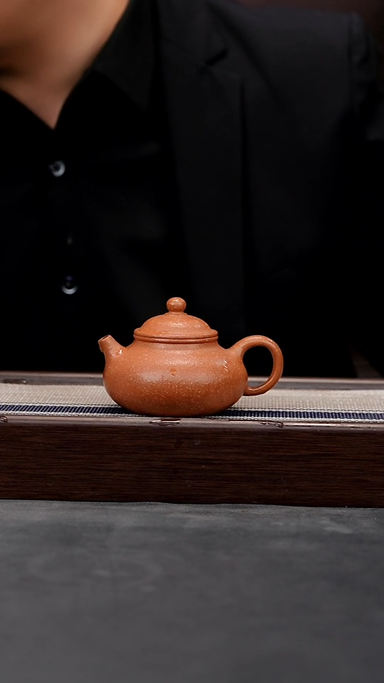 【闪购商品】紫砂茶壶金降坡粗砂容天