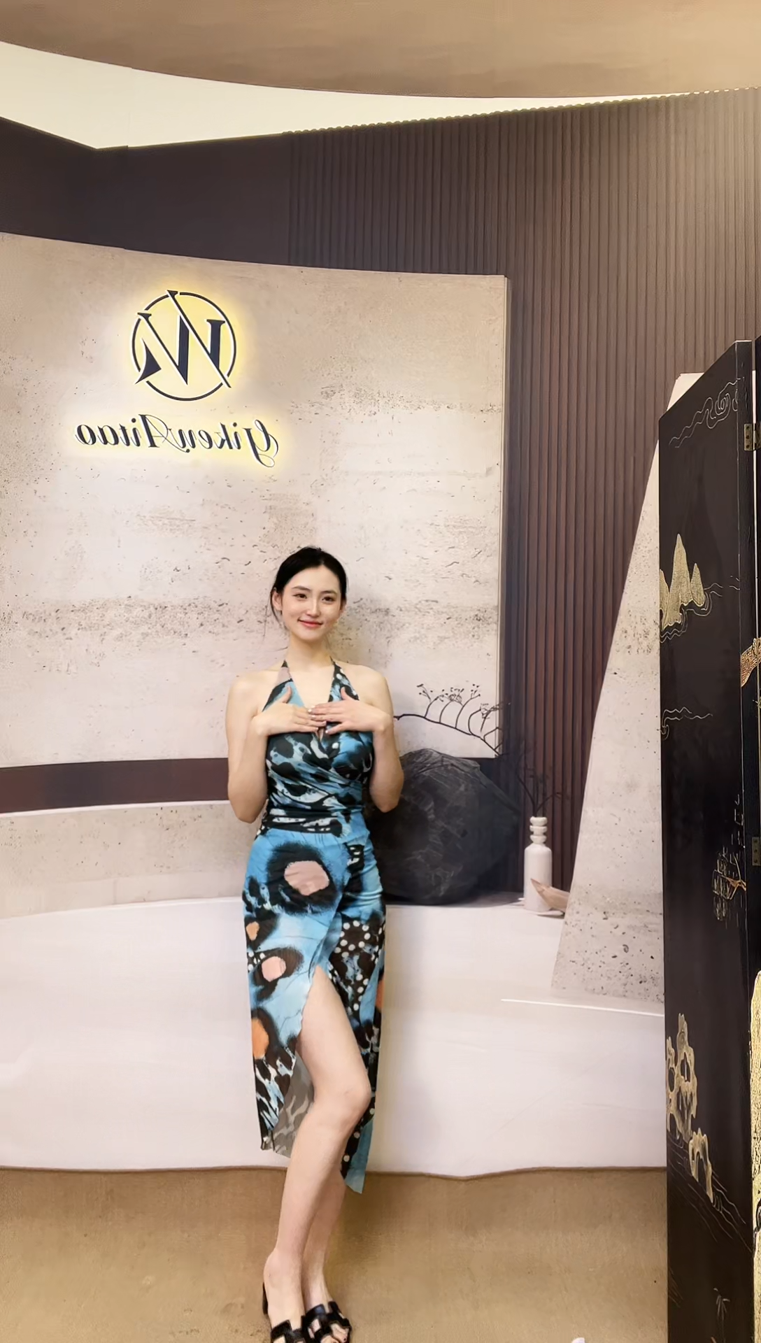 中古度假挂脖裙裙