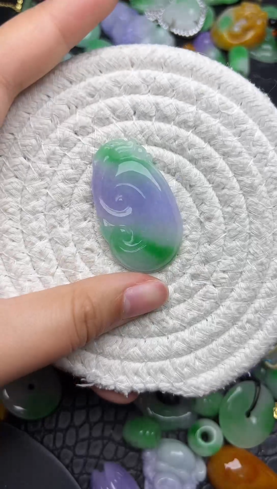 颈饰未镶嵌翡翠缅甸翡翠吊坠