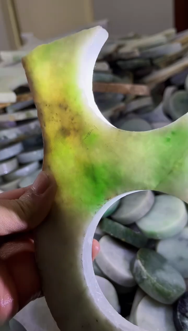 【闪购商品】翡翠耳饰未镶嵌A货康壹476