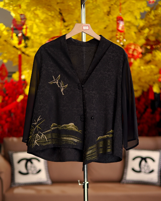 七分袖常规款提花气质休闲薄款女装短外套毛领大衣1090