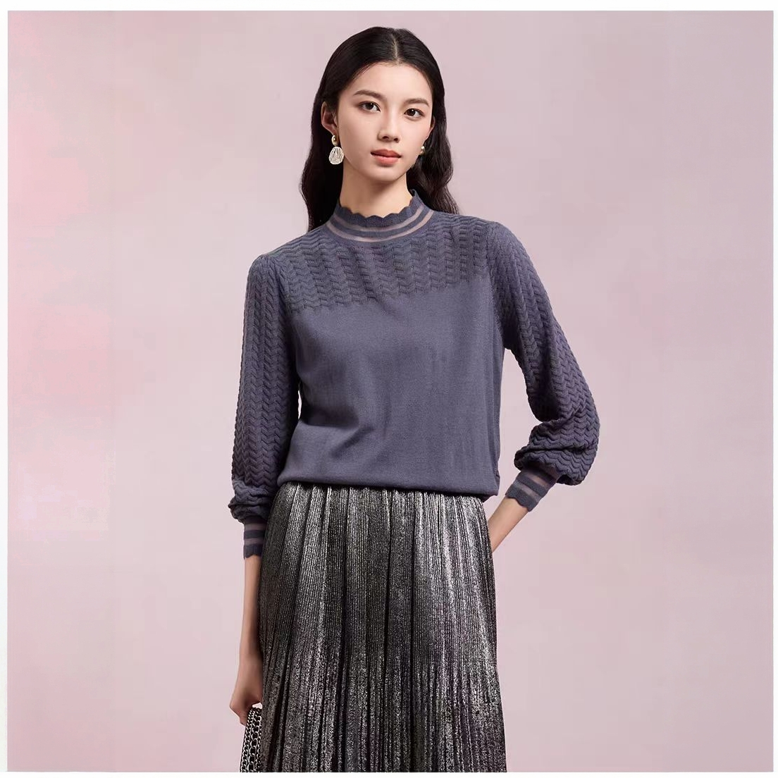 圣可尼镂空绞花针织衫