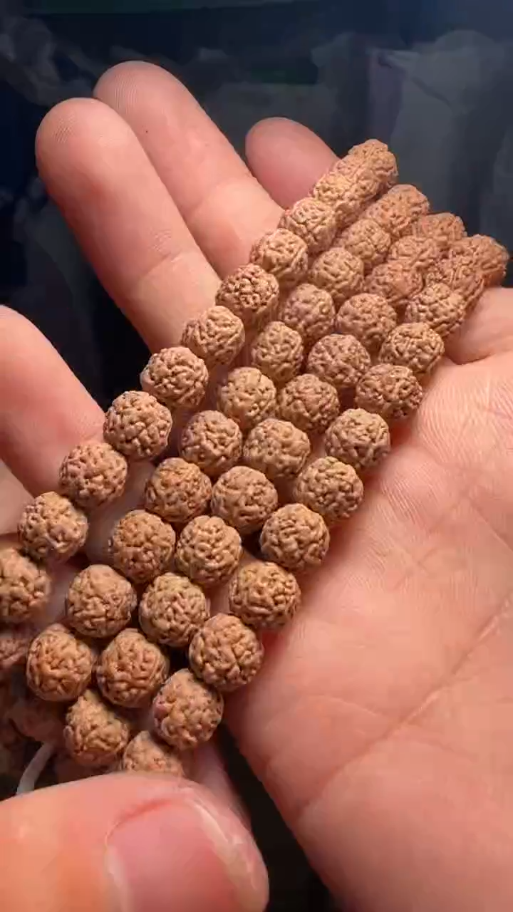 金刚菩提手串超头原桩黄点龙108-8mm