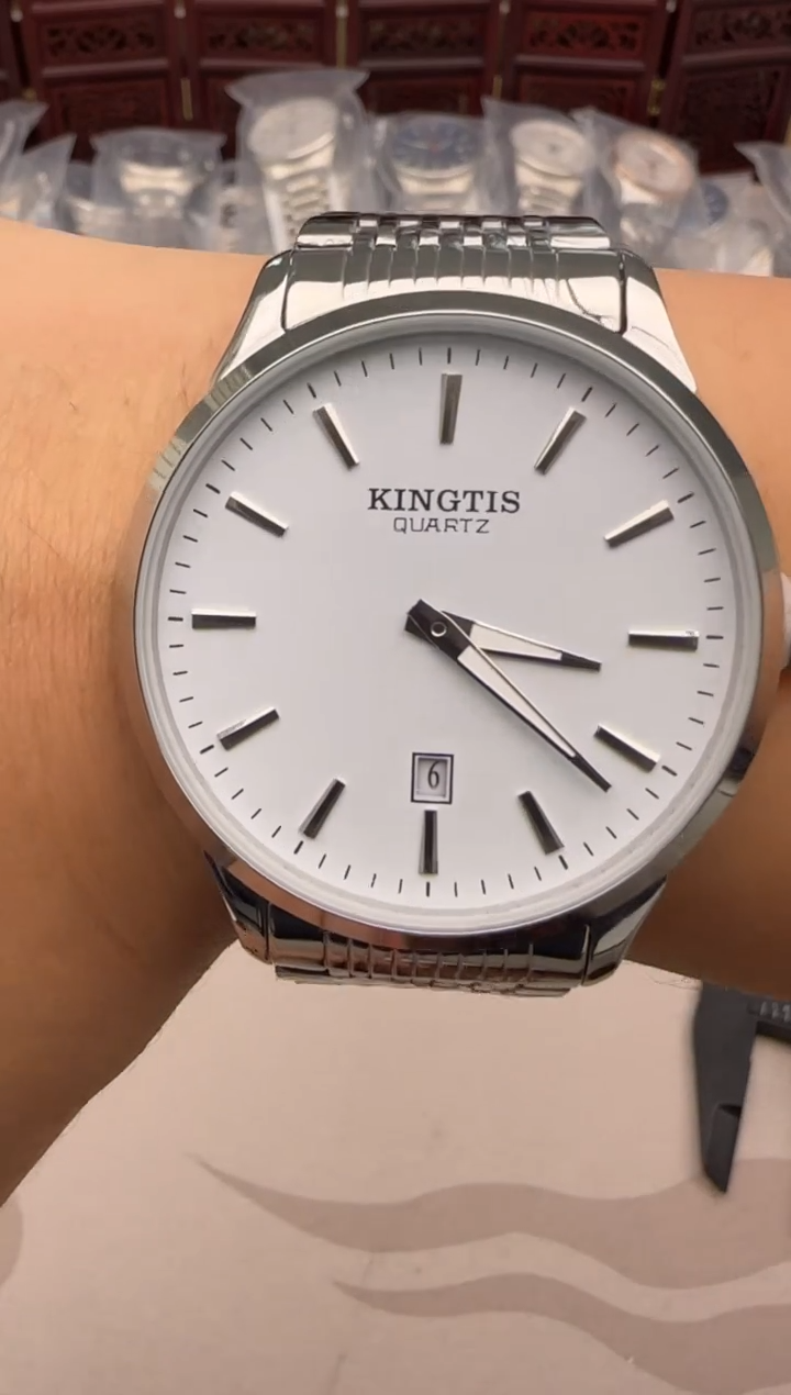 石英机芯金属金属男士腕表一物一拍