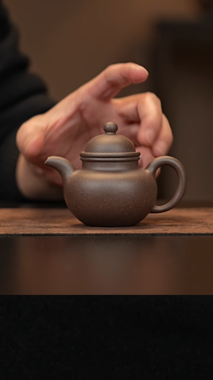 【闪购商品】紫砂茶壶允禾斋 紫泥 掇球