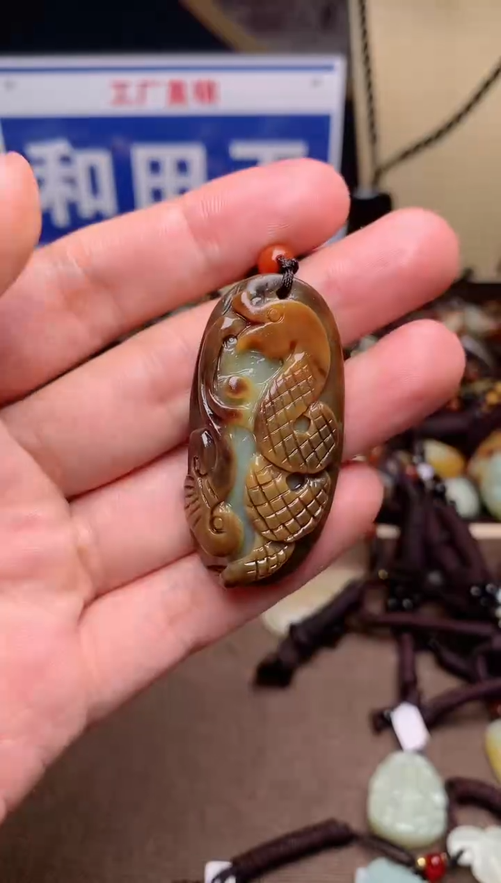 【闪购商品】和田玉颈饰未镶嵌1