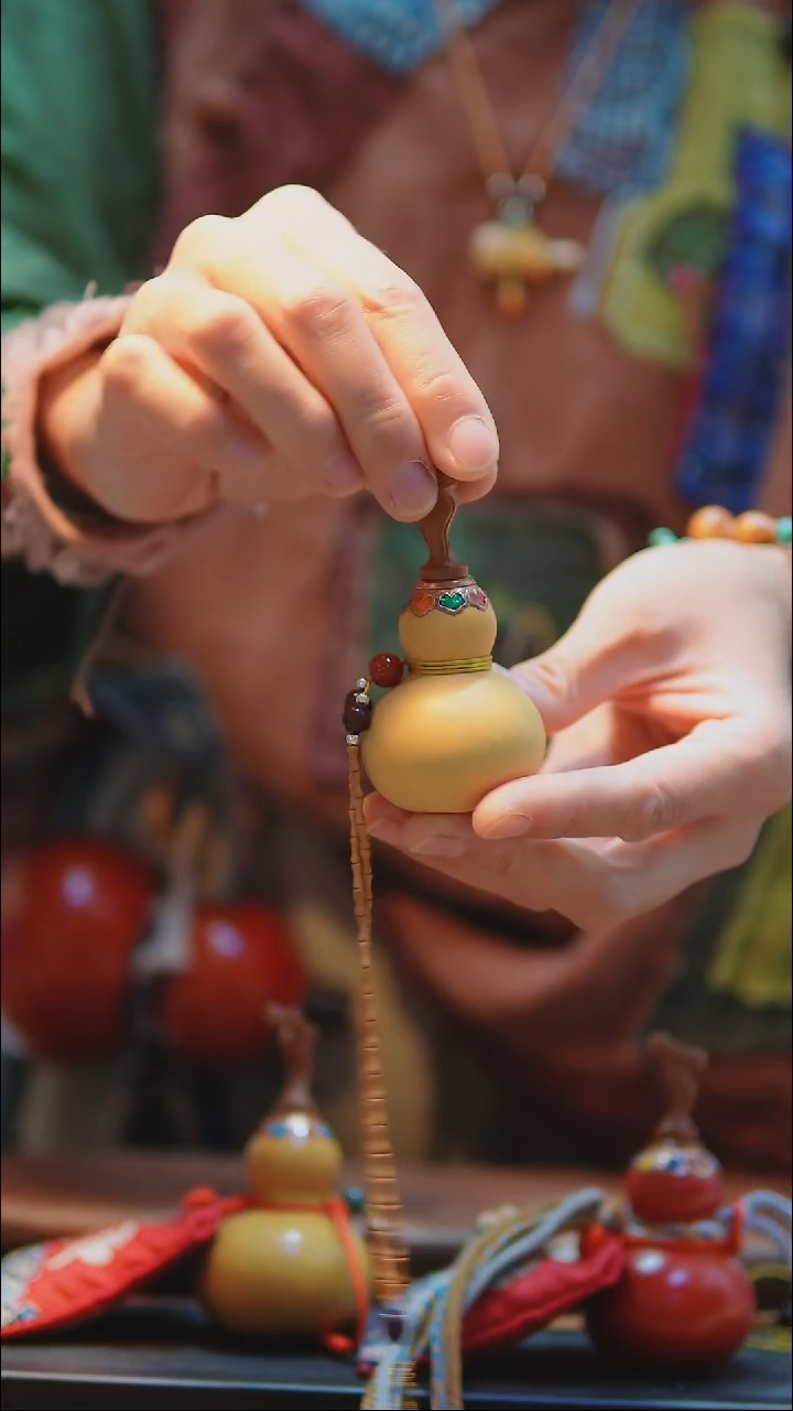 【路师傅原创手作天然葫芦】（一物一图编号77