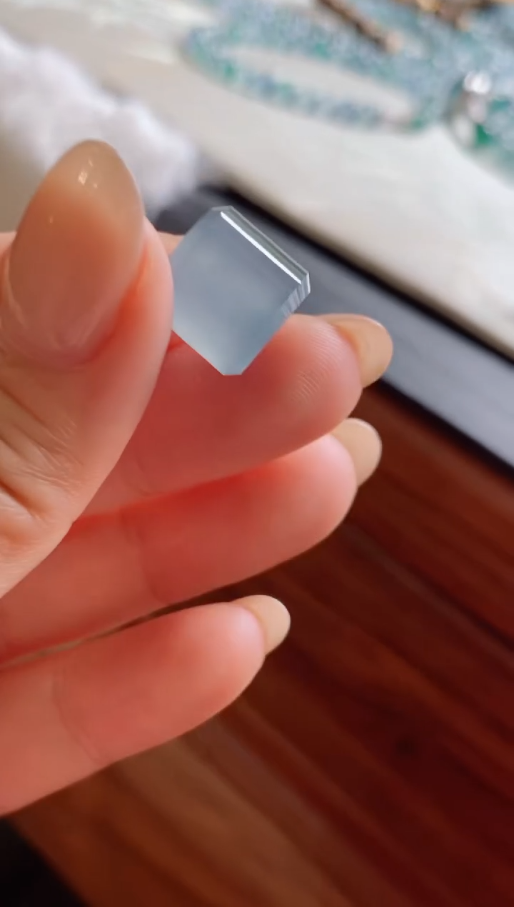 颈饰未镶嵌翡翠?*凡0937023831