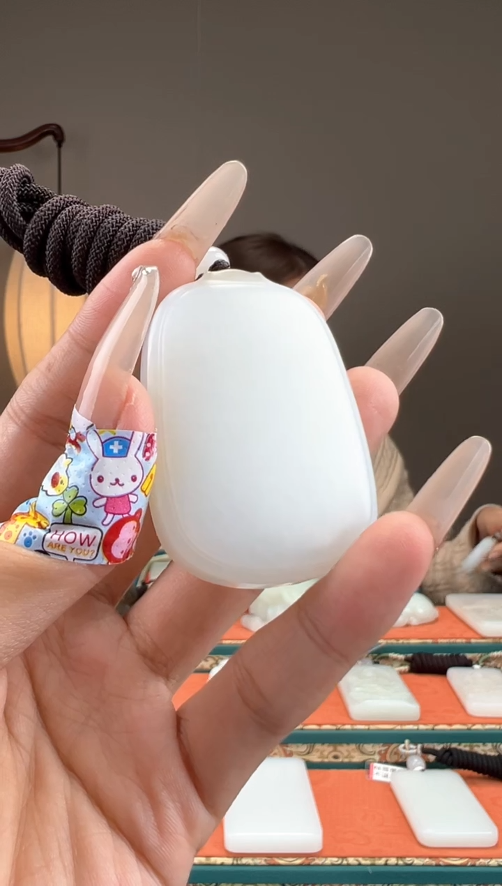 【闪购商品】和田玉颈饰未镶嵌1