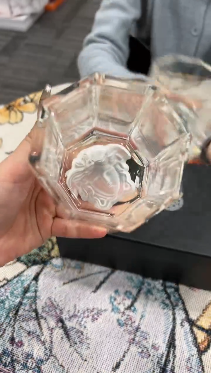 【闪购商品】杯11111------------