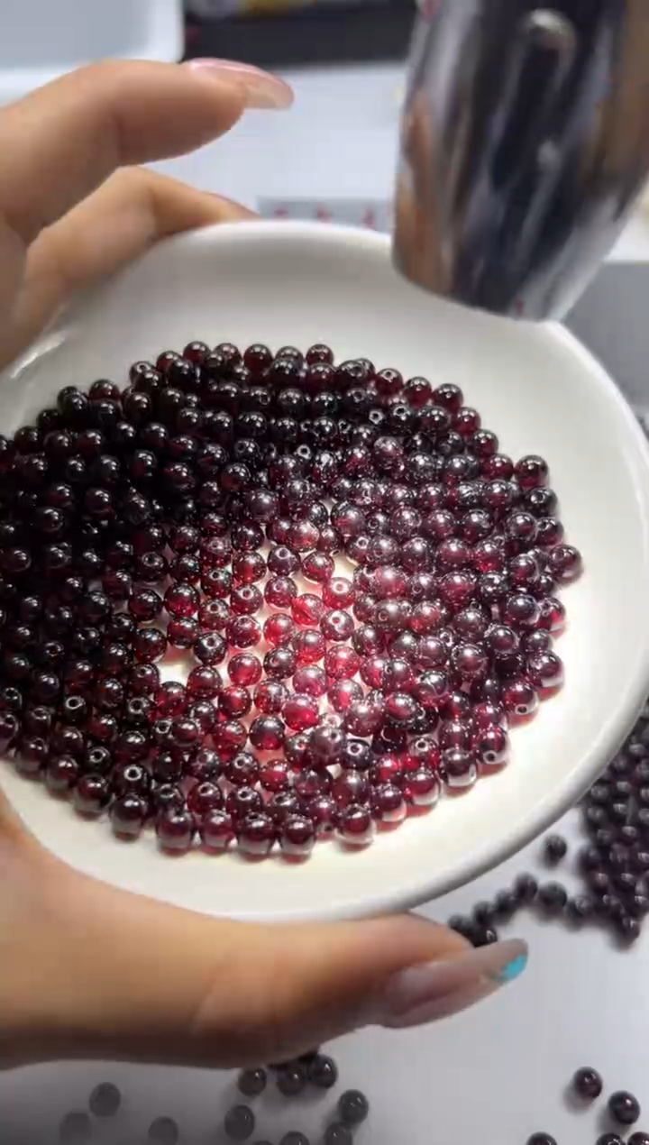 未镶嵌颈饰石榴石w206石榴石5mm*30颗