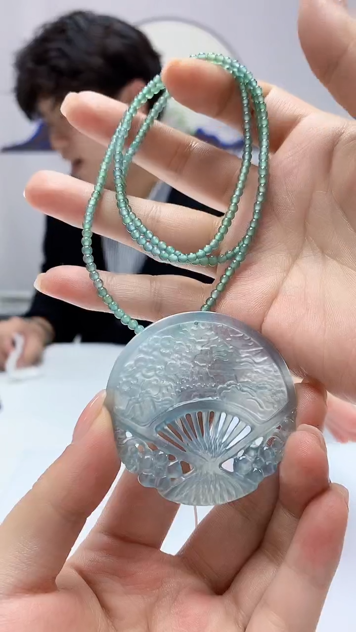 【闪购商品】定制翡翠未镶嵌5145ms-毛货245扇子赠珠链