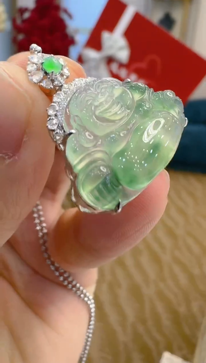 翡翠18K金镶嵌吊坠(不含链)多样性团购发一件