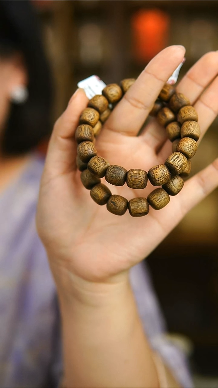 沉香手串海南绿棋金沙叶1.2老型珠随型单圈手串10g1件多样性发货