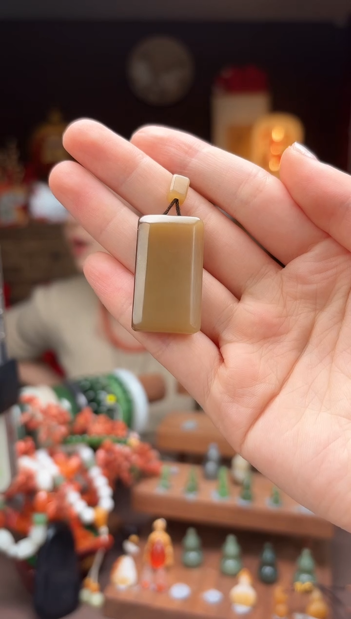 【闪购商品】和田玉w2无事牌未镶嵌-