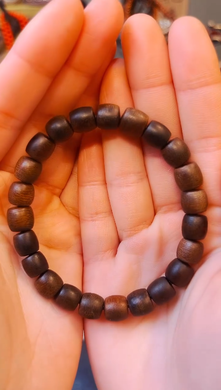 【闪购商品】沉香木手串大美专属宠粉链接9687