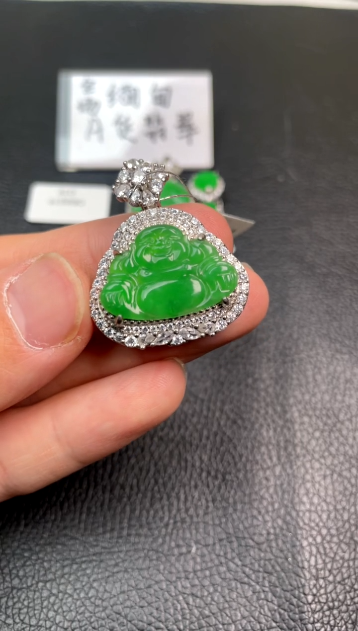 【闪购商品】翡翠吊坠(不含链)银S925镶嵌吊坠