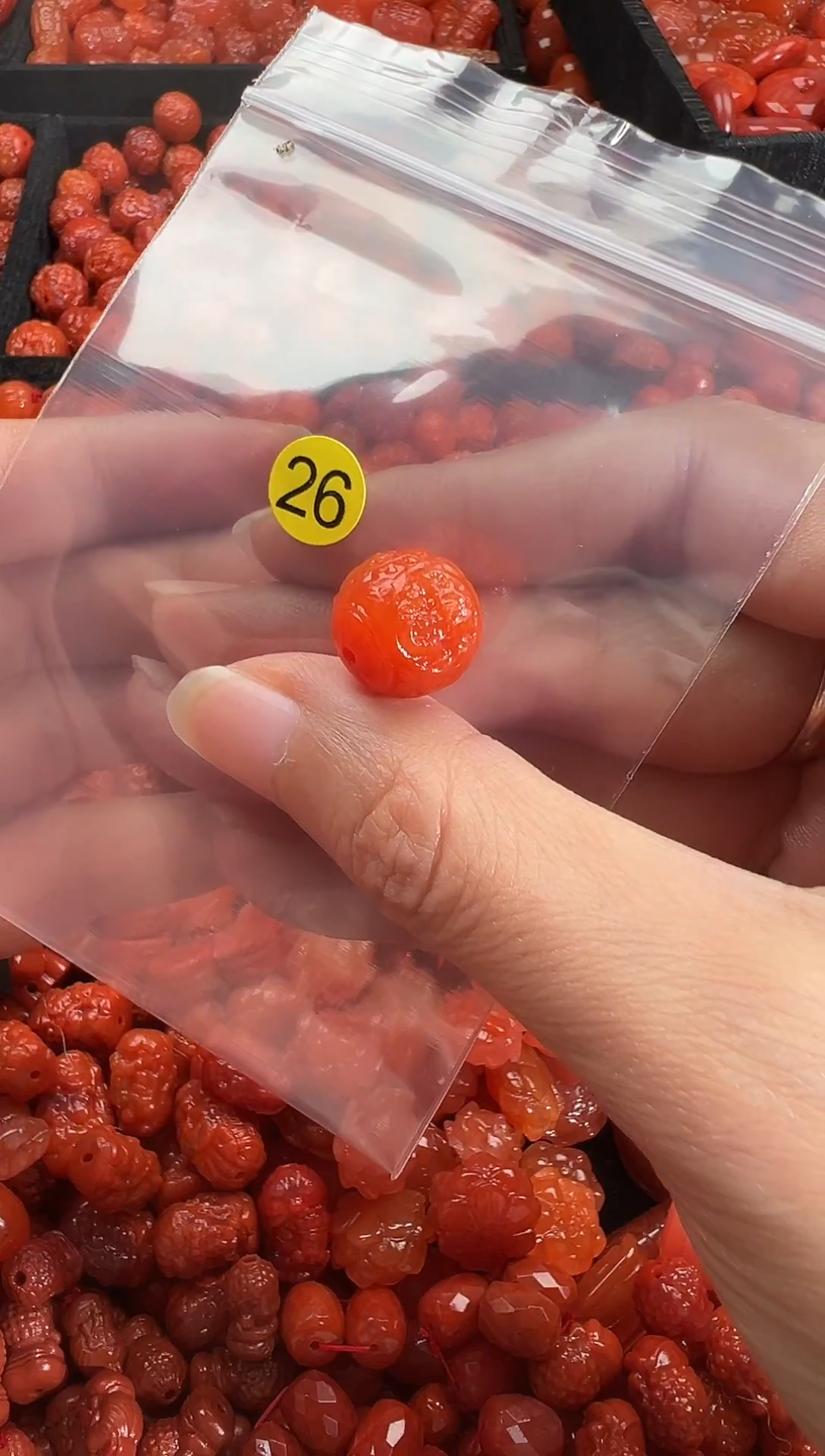 颈饰未镶嵌南红玛瑙1