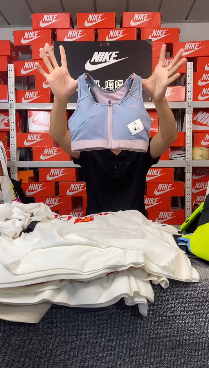 169编码 瑕疵直播间过款 尺码155S