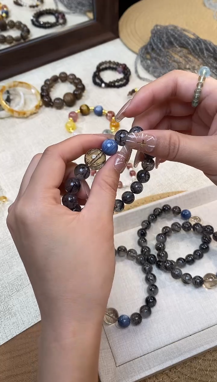合金手链水晶《黑发蓝晶》10-11mm多样性发一