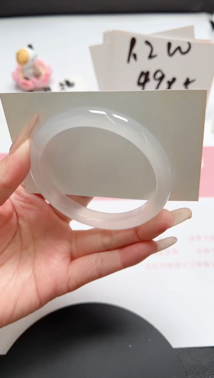 【闪购商品】石英质玉手镯未镶嵌A140-59.5