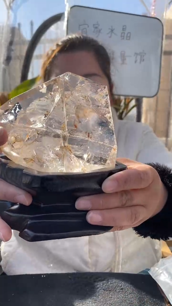 【闪购商品】水晶原石未镶嵌白水晶原石摆件D241