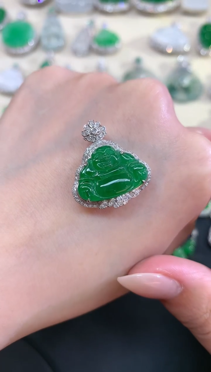 【闪购商品】翡翠吊坠(不含链)18K金镶嵌A671|9800