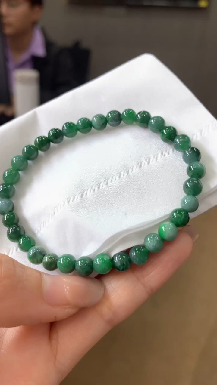 【闪购商品】翡翠手串未镶嵌翡翠
