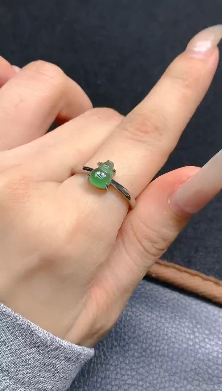 未镶嵌挂件翡翠天然翡翠