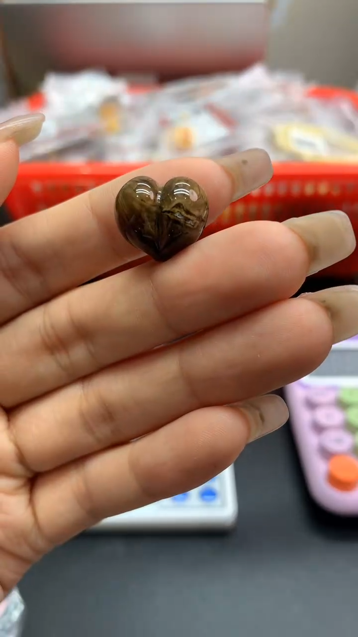 未镶嵌琥珀珠宝奇石?425