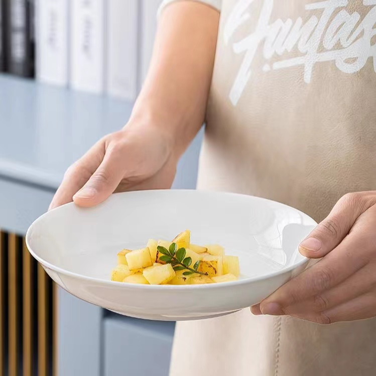 景德镇骨质瓷纯白不描金家用简约白色深盘骨瓷餐具酒店碟子圆盘