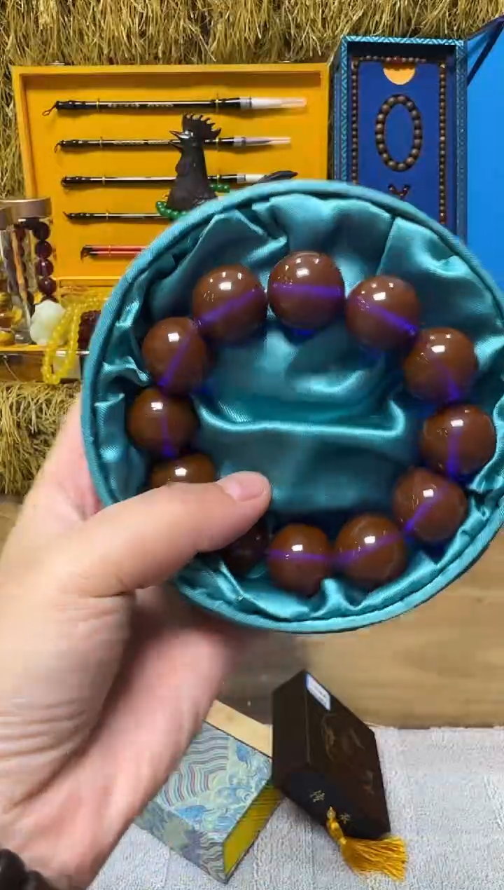 【闪购商品】琥珀颈饰未镶嵌艳艳专属链接