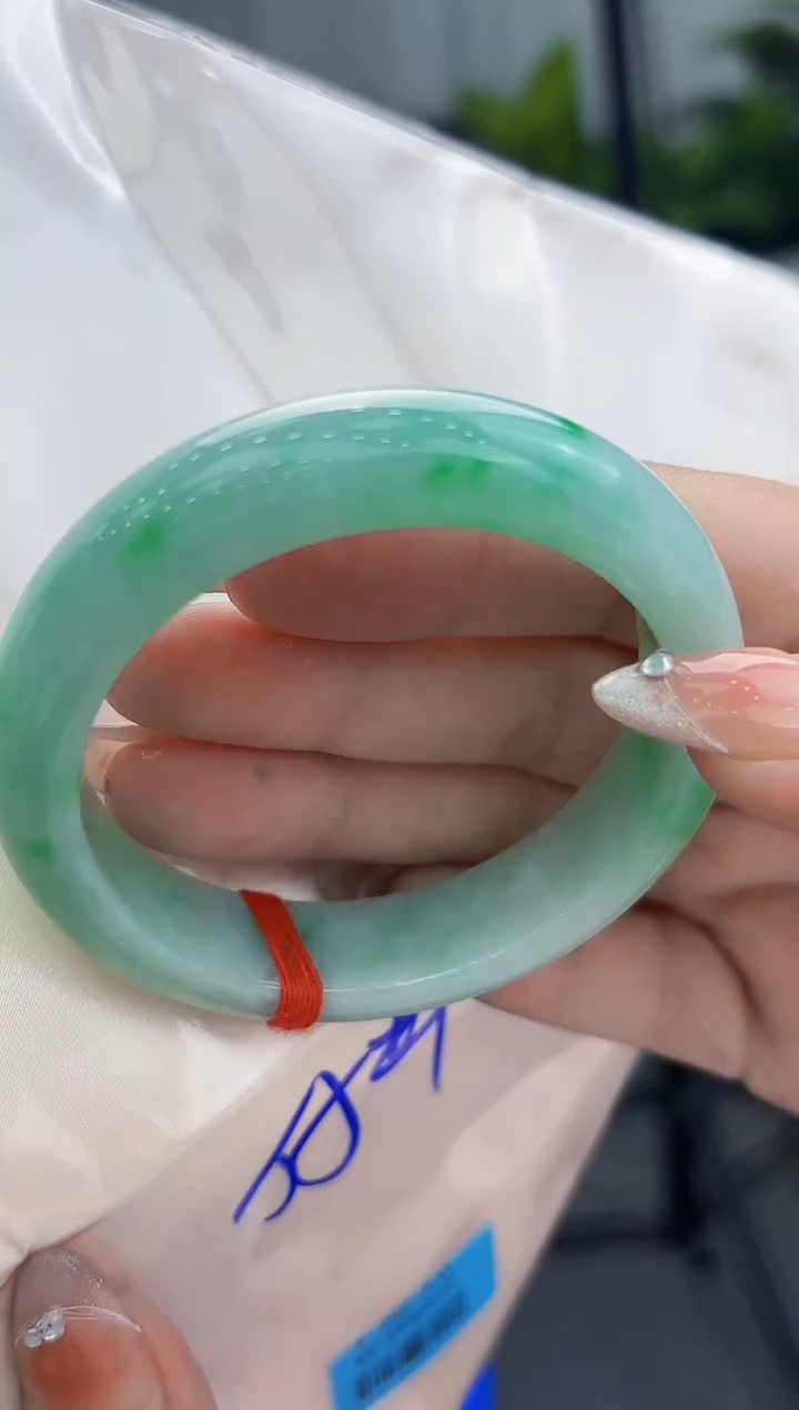 【闪购商品】翡翠手镯未镶嵌翡翠手镯