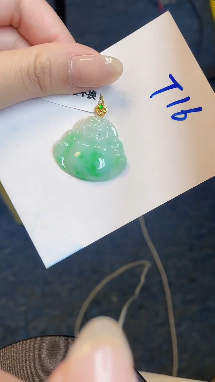 【闪购商品】翡翠颈饰18K金镶嵌00000000